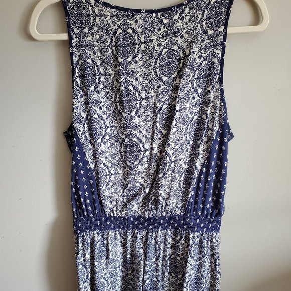 Blue patterned sleeveless romper - Picture 6 of 6